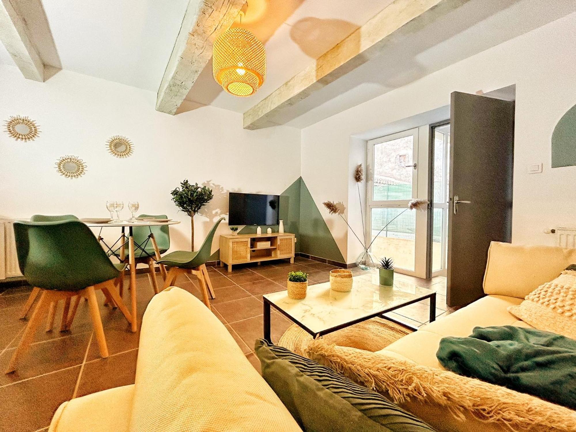 Olive Serenity Арль Экстерьер фото